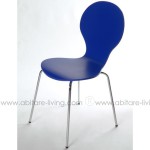 chaise de cuisine bleu