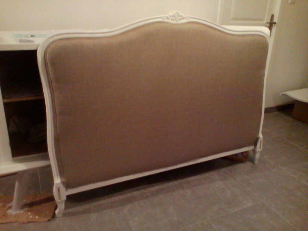 tete de lit tapissier a recouvrir