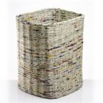 corbeille en papier journal recycle