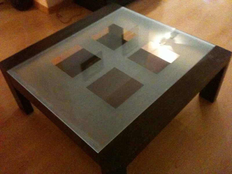 table basse salon roche bobois