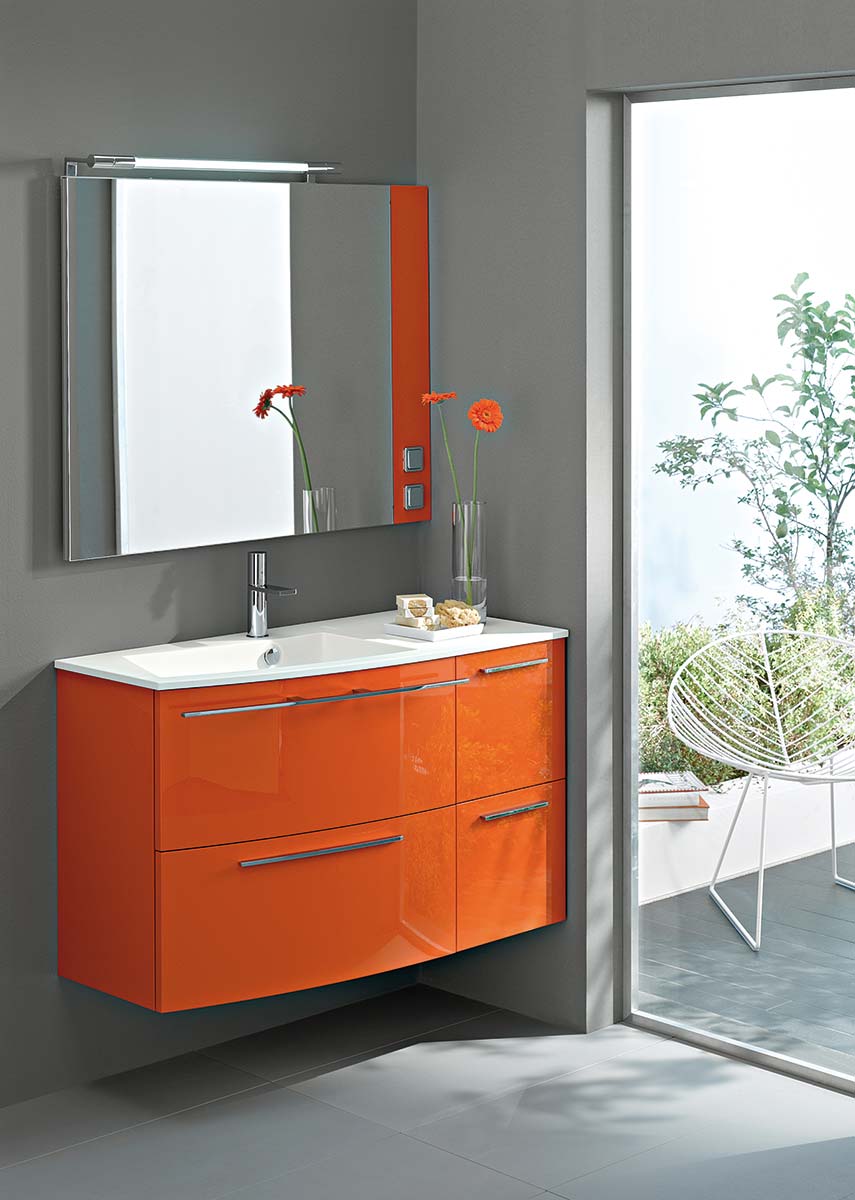 armoire salle de bain orange