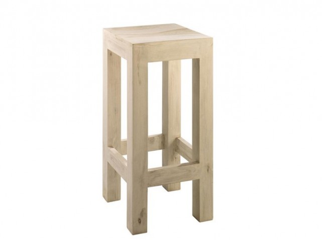 Bar En Bois Brut : chair de bar r?forme un sujet axial de la prix, lui-m?me royaut? en Bar En Bois Brut : chair de bar r?forme un sujet axial de la prix, lui-m?me royaut? en