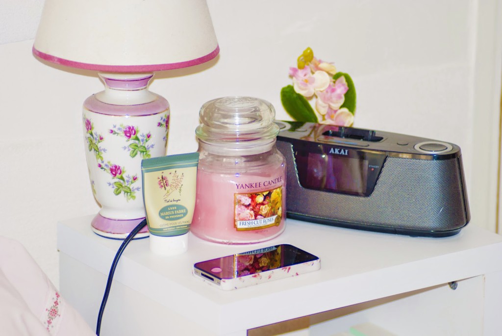 table de chevet super u