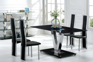 Table à manger  plateau verre trempé en noir ou blanc 36.95€ @ Cdiscount