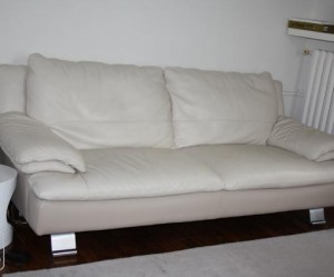 canapé cuir écru