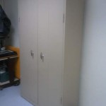armoire de bureau metallique