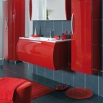armoire salle de bain rouge