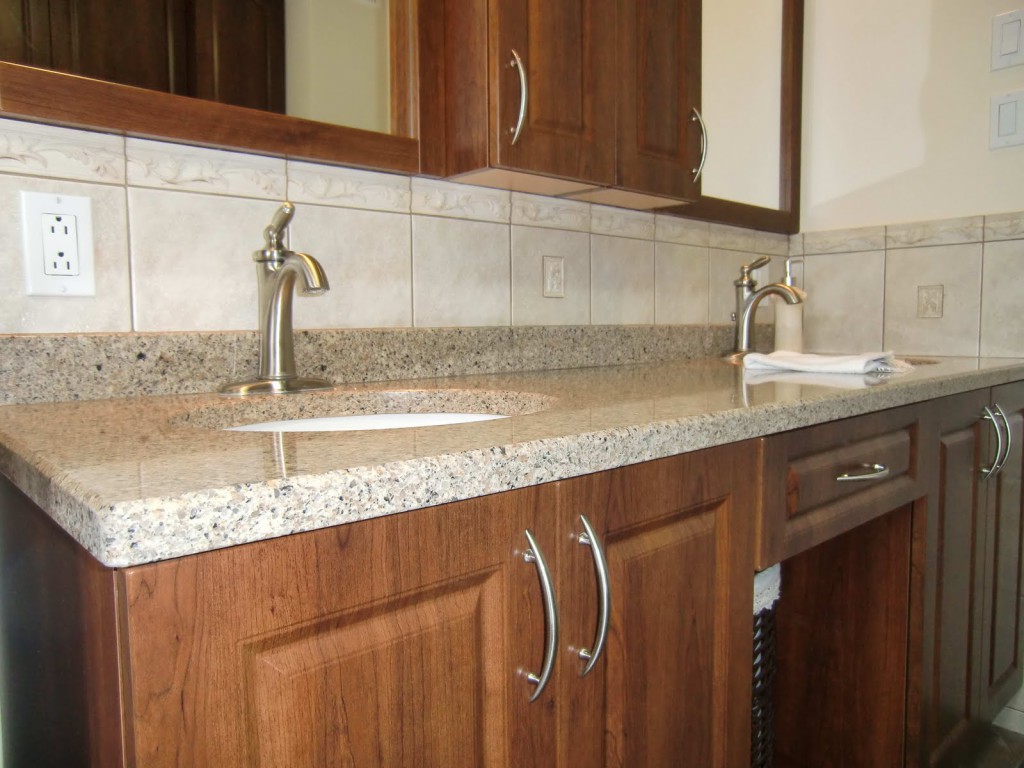 armoire salle de bain thermoplastique