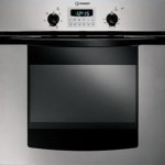 four encastrable indesit inox