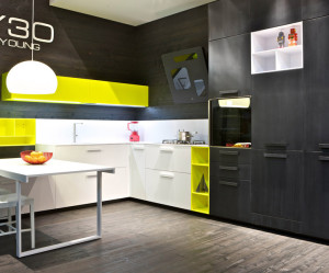 meuble de cuisine jaune quelle couleur pour les murs