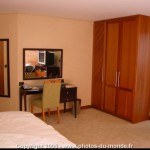 armoire chambre hotel