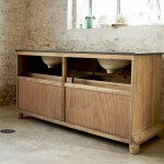 armoire salle de bain en pin