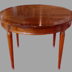 table a manger louis xvi