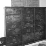 meuble chaussures industriel