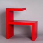 table de chevet en forme de e