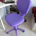 chaise de bureau mauve