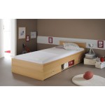 lit une personne garcon