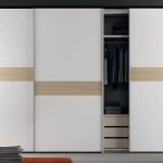 armoire de chambre avec porte coulissante