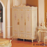 armoire de chambre baroque