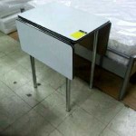 table d'appoint formica