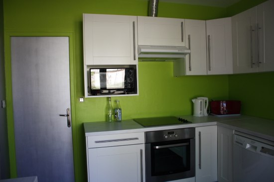 buffet de cuisine vert anis