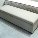 banc de lit beige