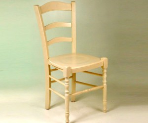 chaise de cuisine en bois
