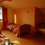 pieds de lit qui grincent