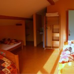 pieds de lit qui grincent