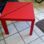 table d'appoint triangulaire