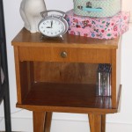 table de chevet vintage