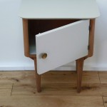 table de chevet vintage