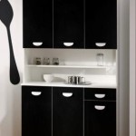 buffet de cuisine noir