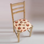 galette de chaise blanche porte