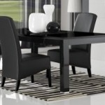 table a manger noire laquee