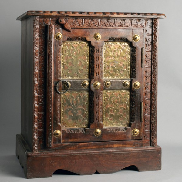 table de chevet inde