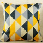 coussin deco jaune