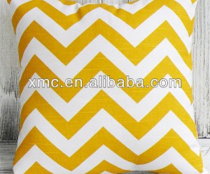 coussin deco jaune