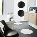 tapis salle de bain noir et blanc
