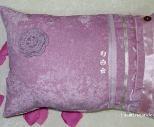 coussin violet